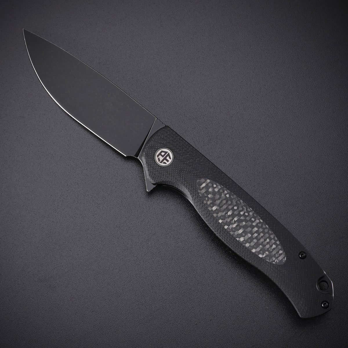 Petrified Fish PFB03 Stamp,3.58" D2 Blade,136g G10&Carbon Fiber Handle Flipper Liner Lock Folding Knife