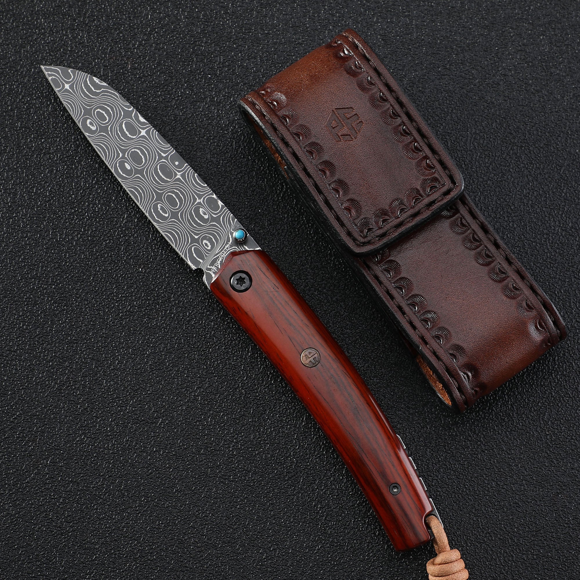 Petrified fish PF719DM Patte,3.39" Damascus Blade,Sandalwood Handle,Thumb Stud Liner Lock Folding Knife
