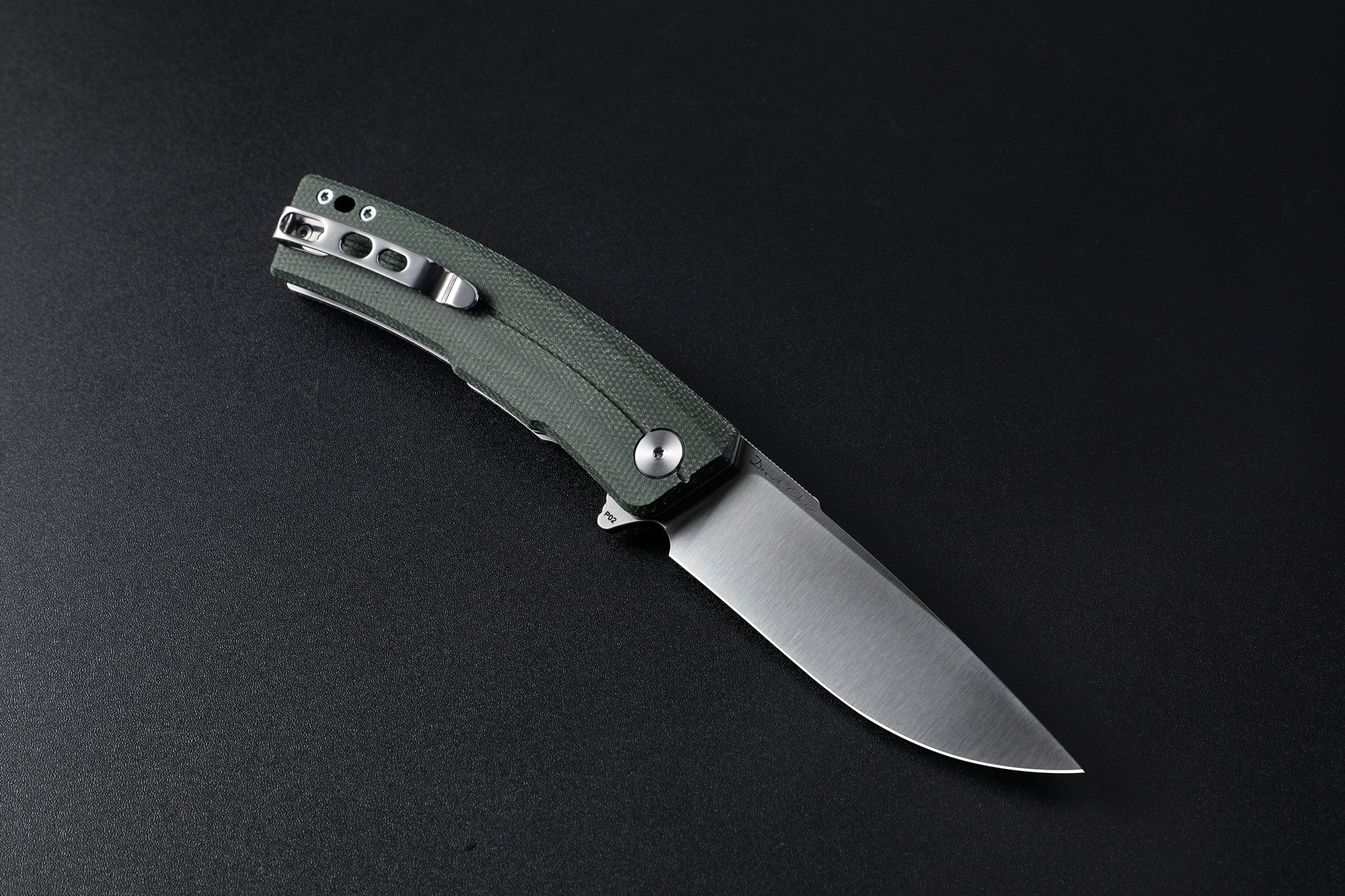 Petrified Fish PFP02 Magazine,3.66“ D2 Blade,G10/Micarta/Carbon Fiber Handle,Flipper Liner Lock Folding Knife