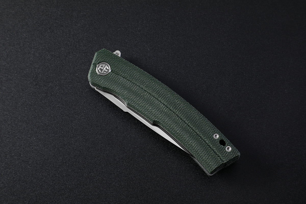 Petrified Fish PFP02 Magazine,3.66“ D2 Blade,G10/Micarta/Carbon Fiber Handle,Flipper Liner Lock Folding Knife