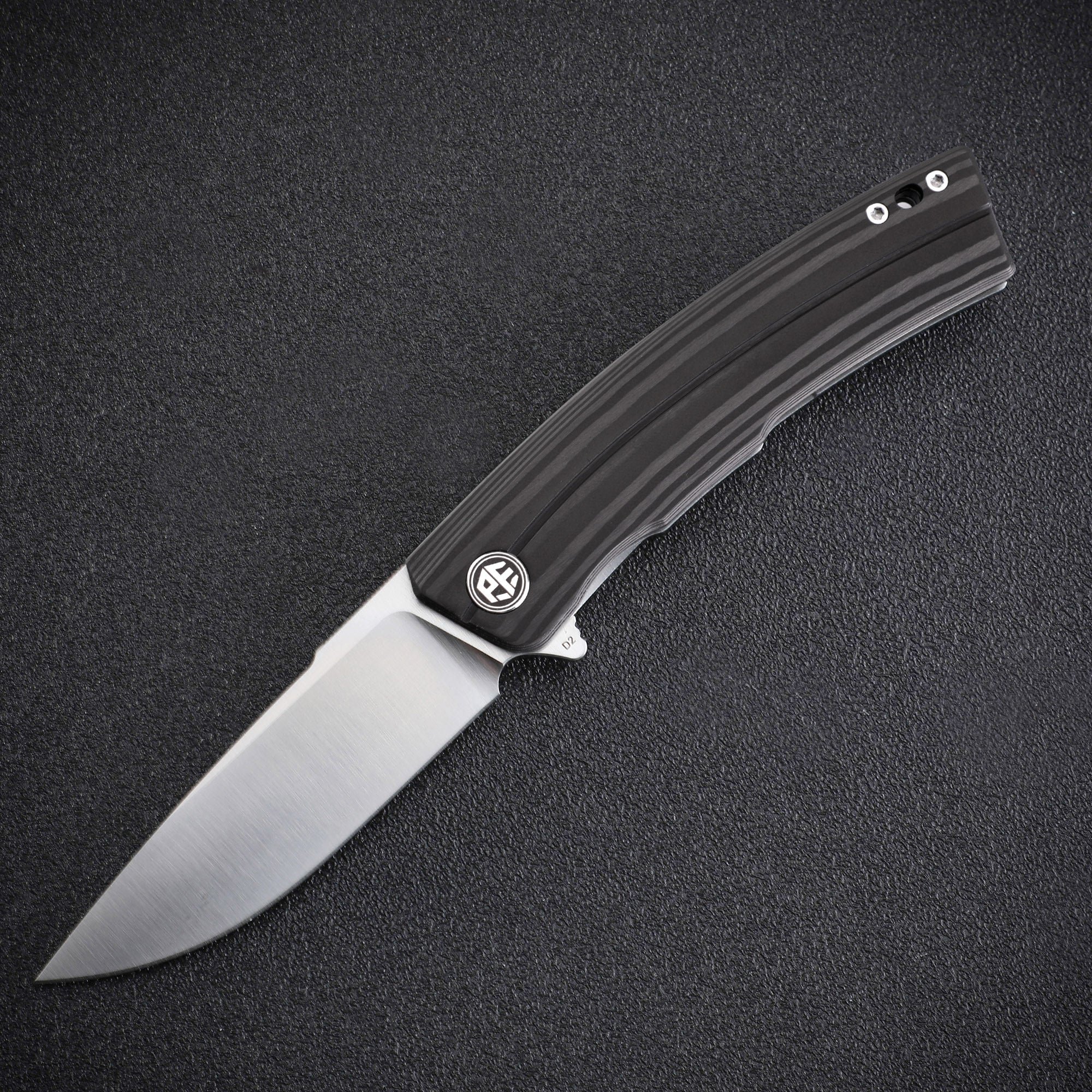 Petrified Fish PFP02 Magazine,3.66“ D2 Blade,G10/Micarta/Carbon Fiber Handle,Flipper Liner Lock Folding Knife
